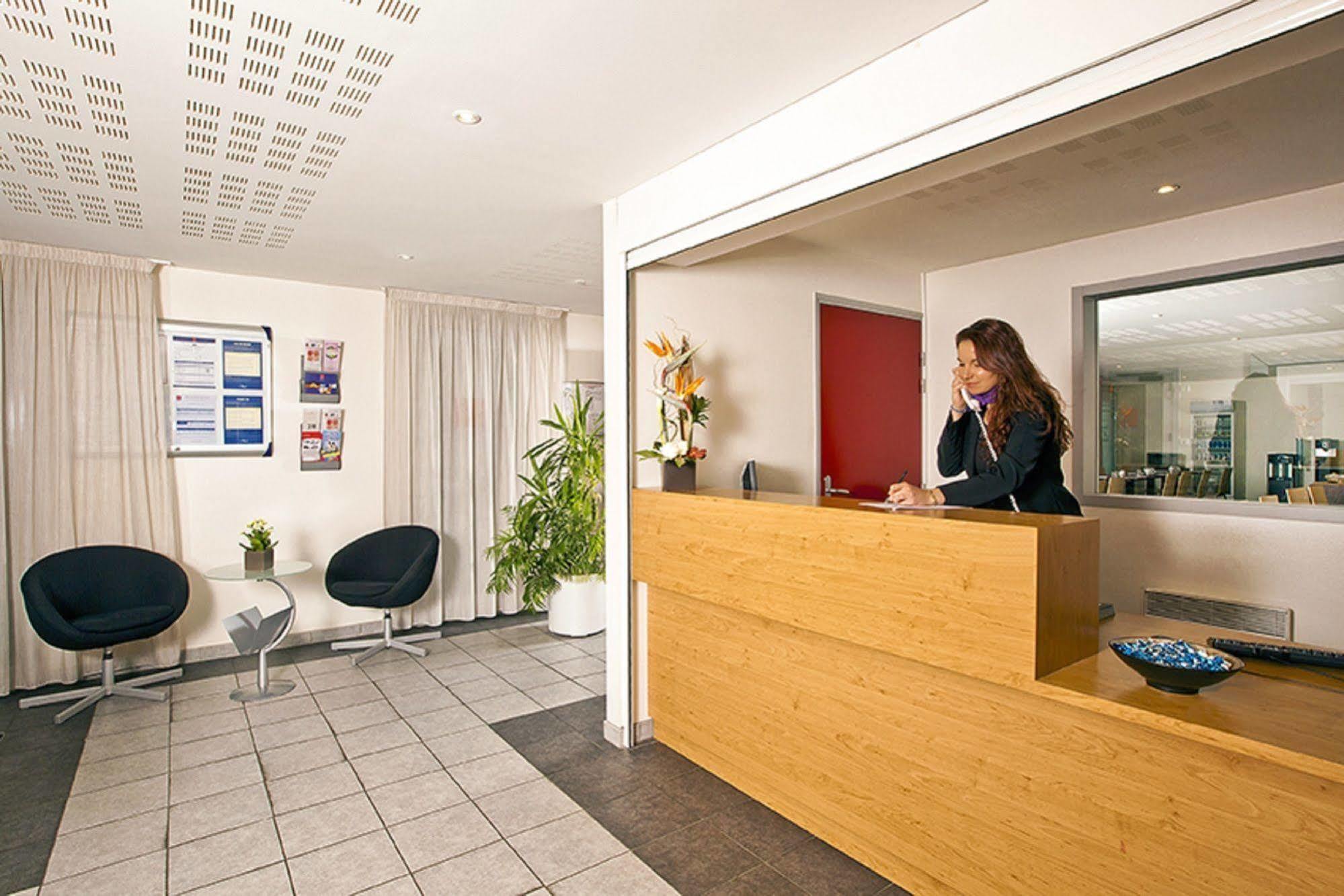 Sejours & Affaires Rennes Villa Camilla Bagian luar foto